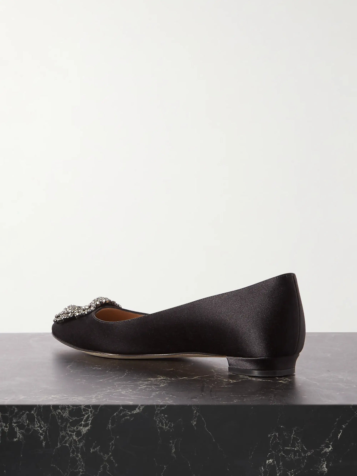 Hangisi Crystal-embellished Satin Point-toe Flats