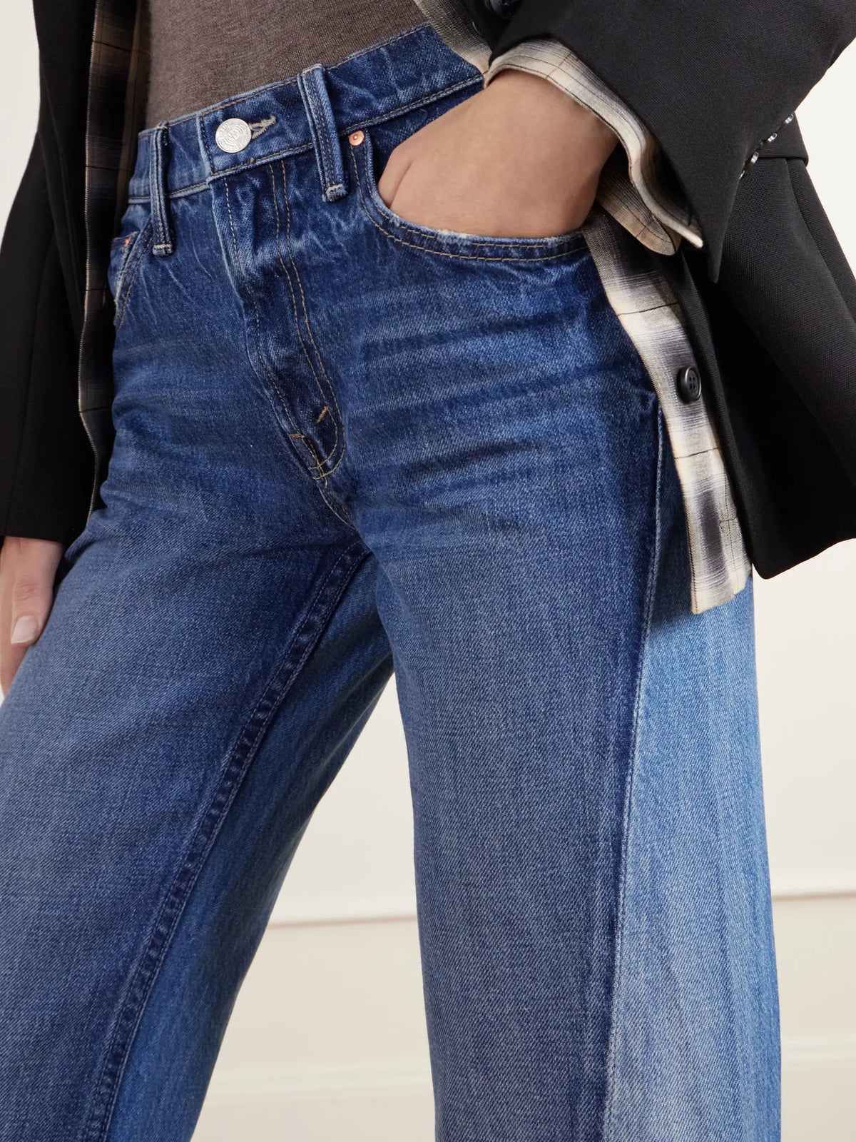 Mother Bookie Slit Twist Heel Mid-rise Bootcut Jeans