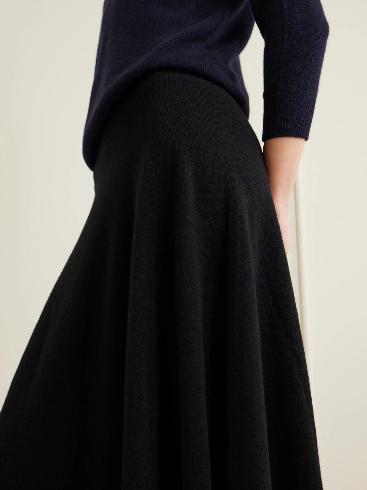 Masini Cashmere-blend Midi Skirt
