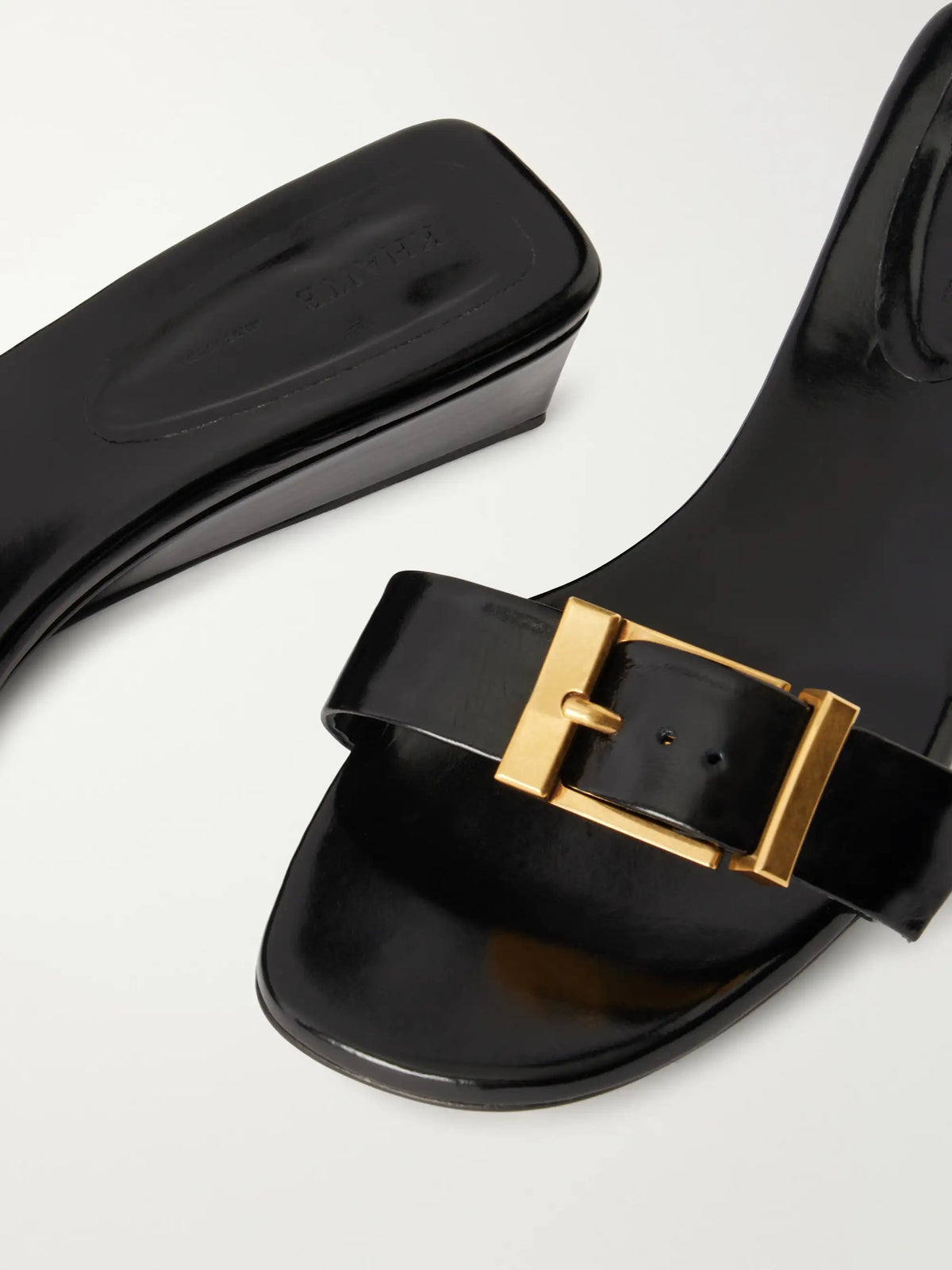 Manhattan Buckled Leather Sandals