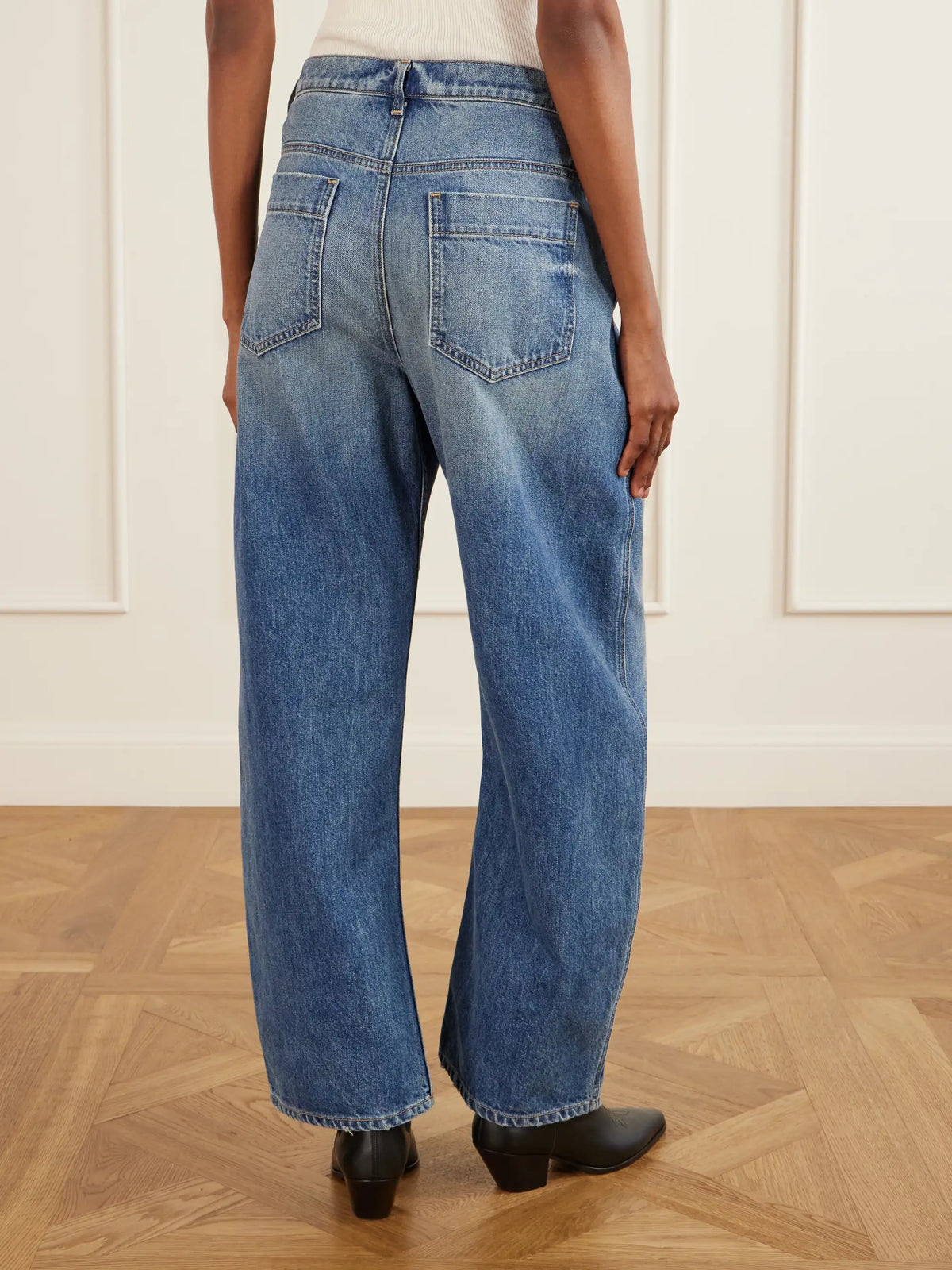 Nili Lotan Tribeca Mid-rise Barrel-leg Jeans