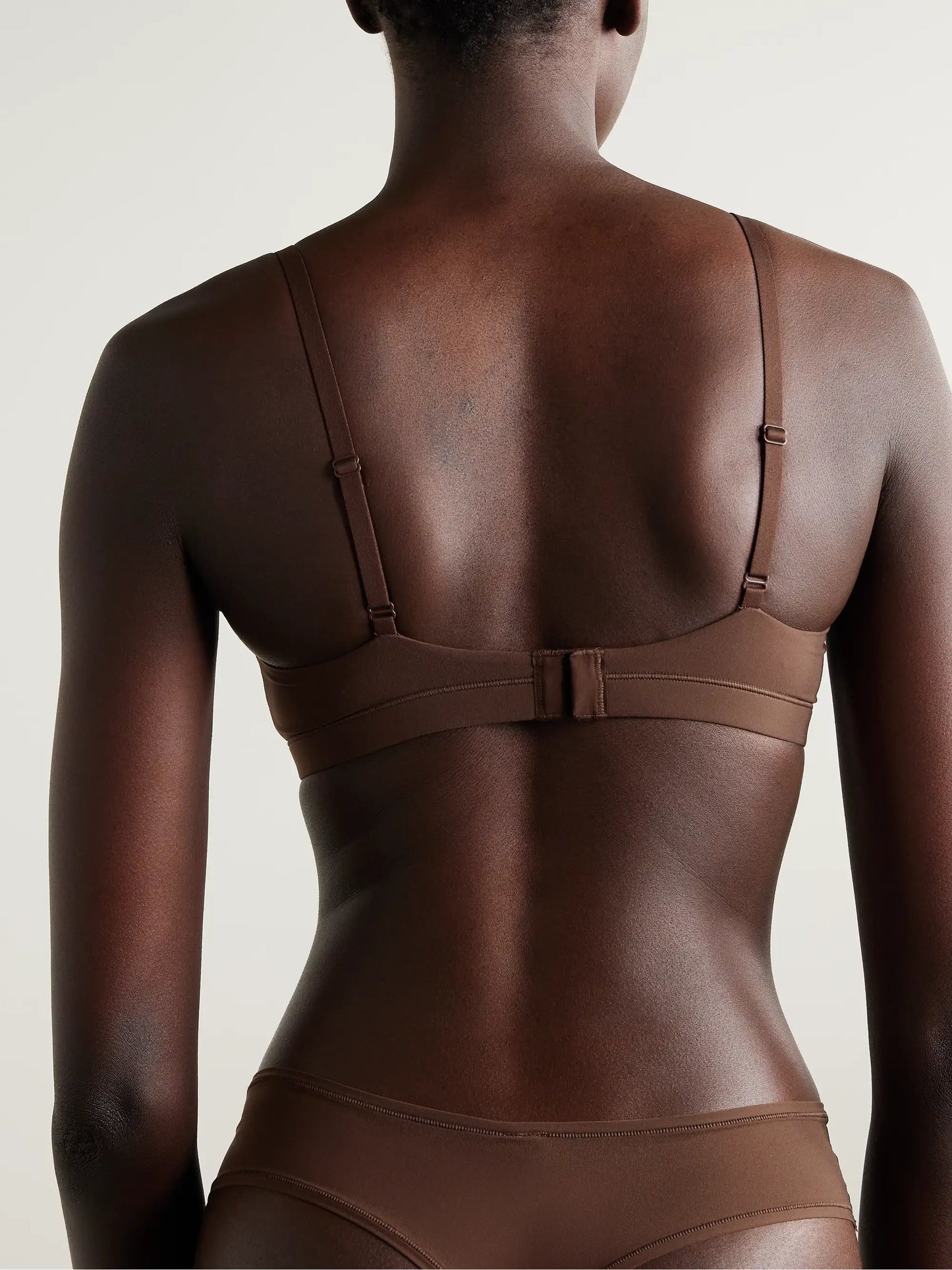 Fits Everybody Crossover Bralette - Cocoa