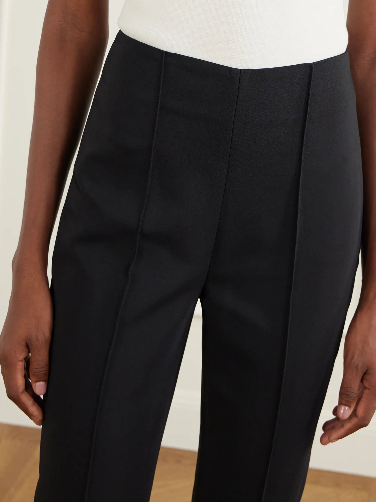 RÓHE Pintucked Grain De Poudre Slim-fit Pants