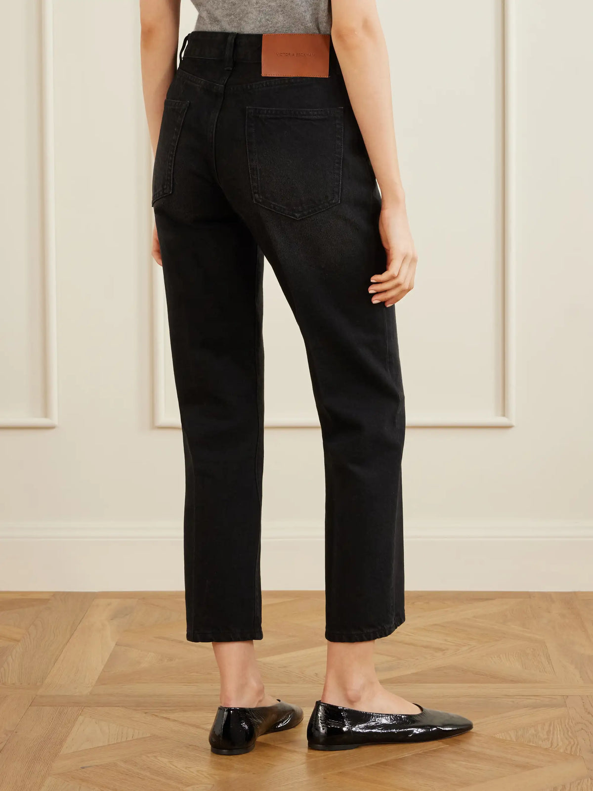 Low-rise Straight-leg Jeans
