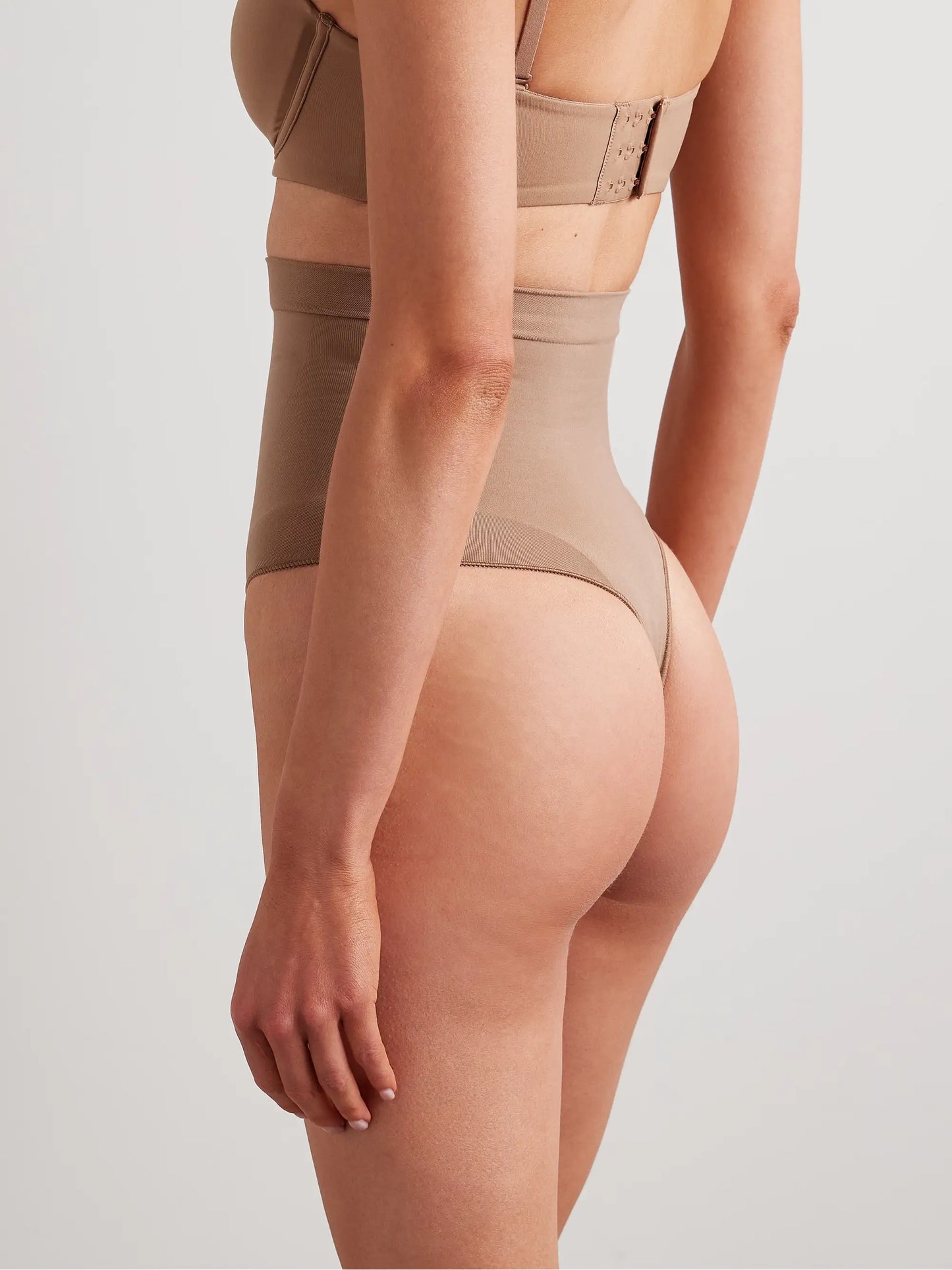 Seamless Sculpt High-waisted Thong - Sienna