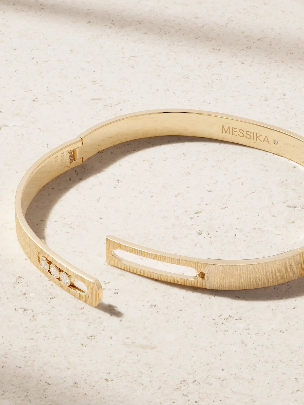 Move Noa Ciselé 14-karat Gold Diamond Bangle