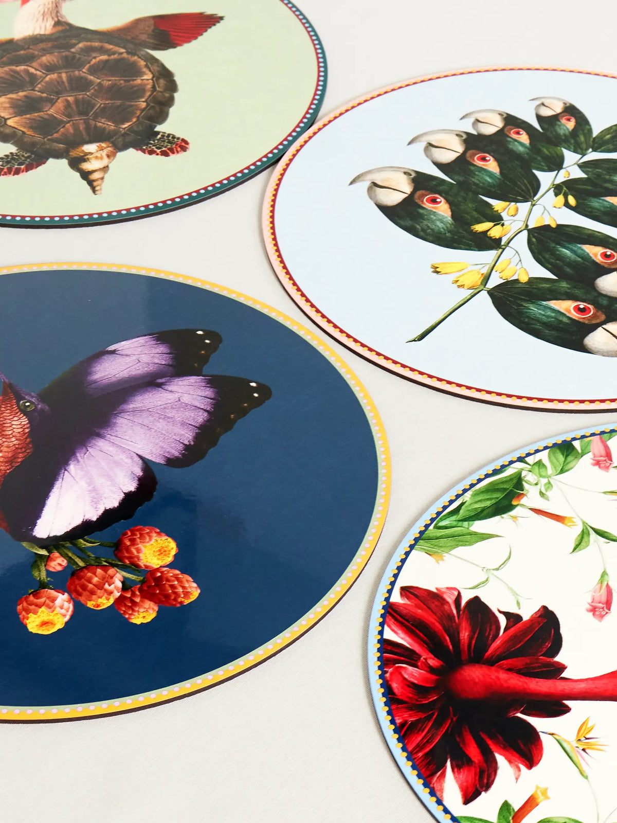 + Beto Val Set Of Four Wood Placemats