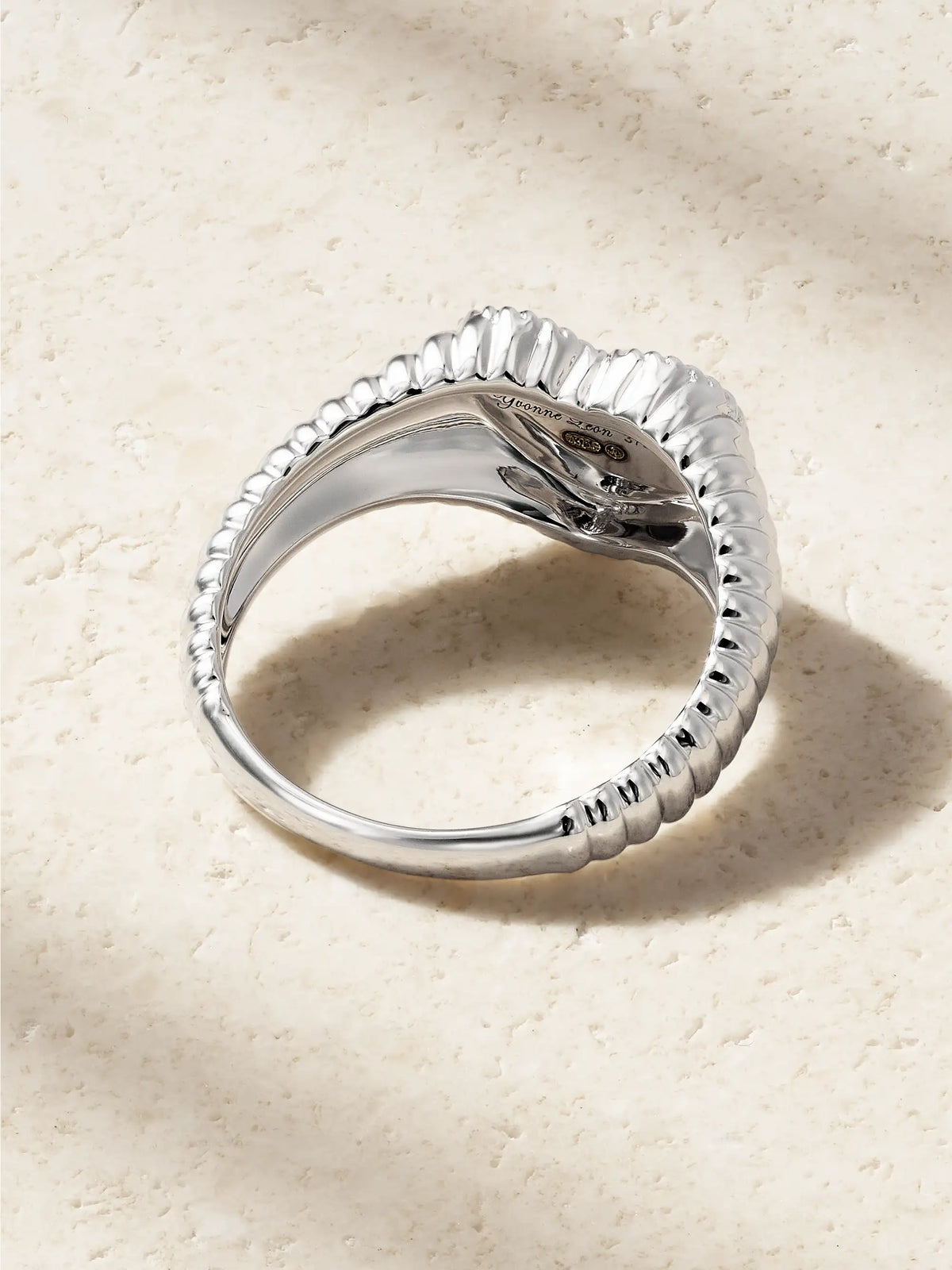 Baby Chevalière Coeur Berlingot 9-karat White Gold Diamond Signet Ring