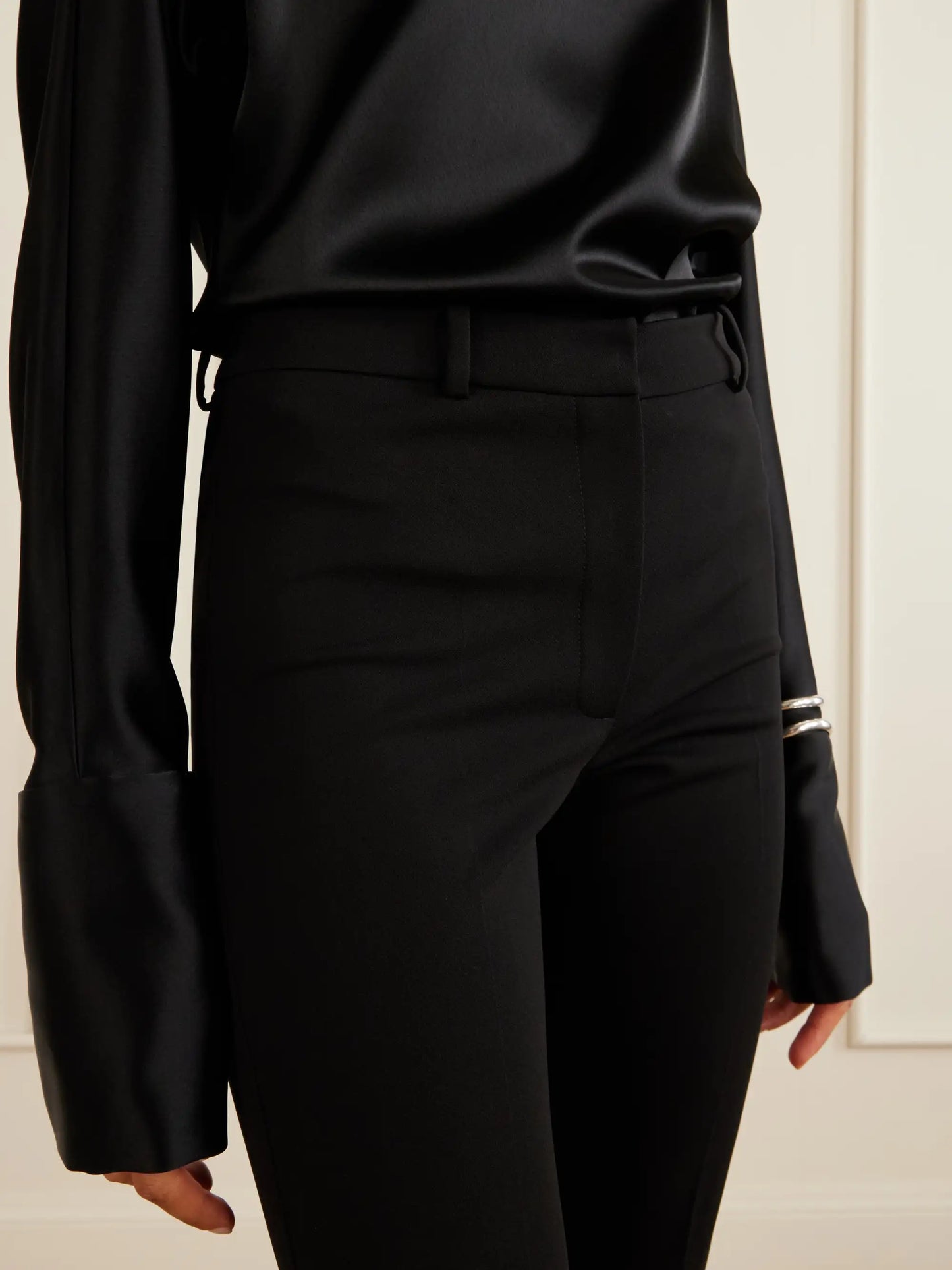 Crepe Straight-leg Capri Pants