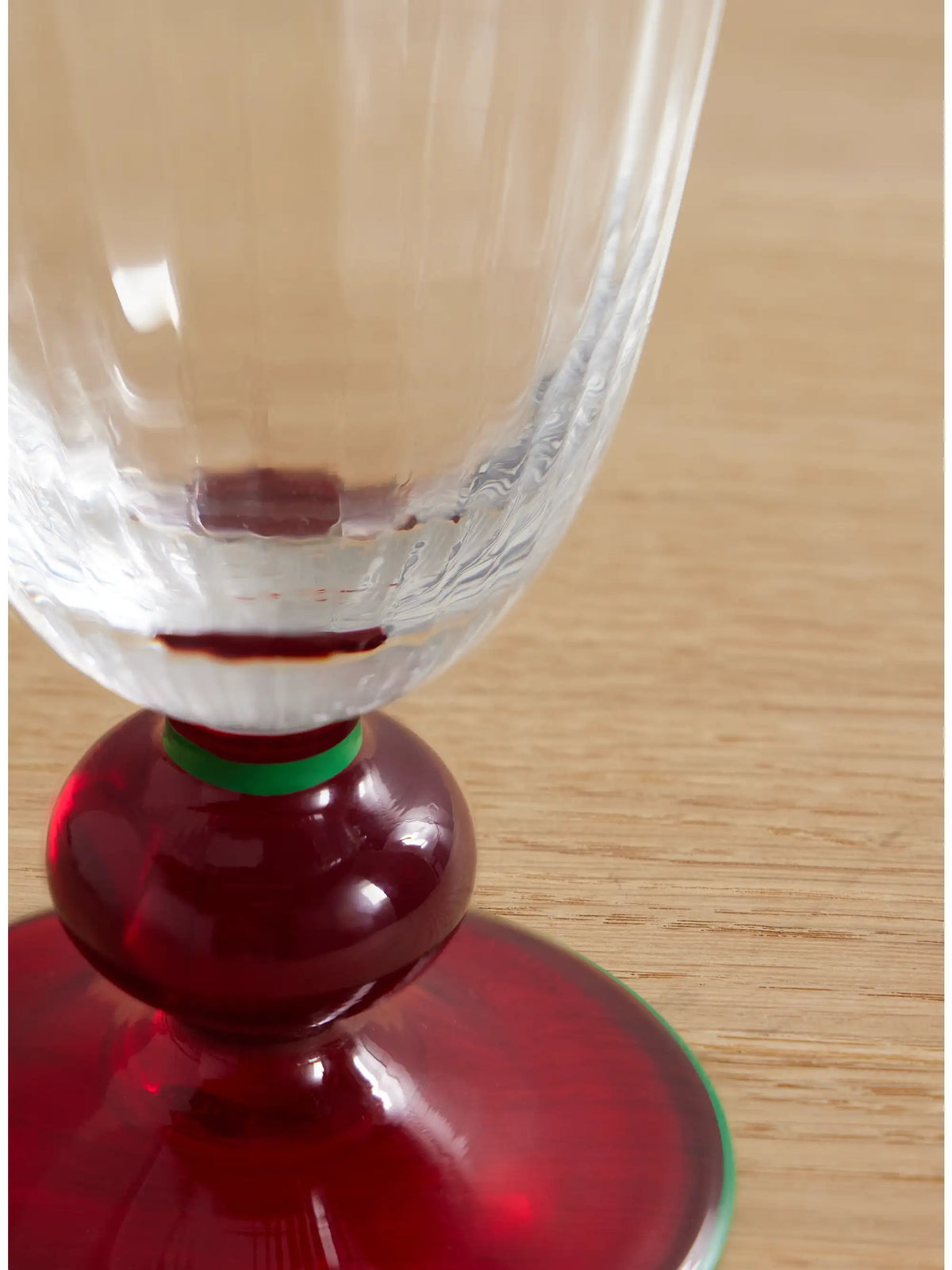 Perfetto Murano Wine Glass
