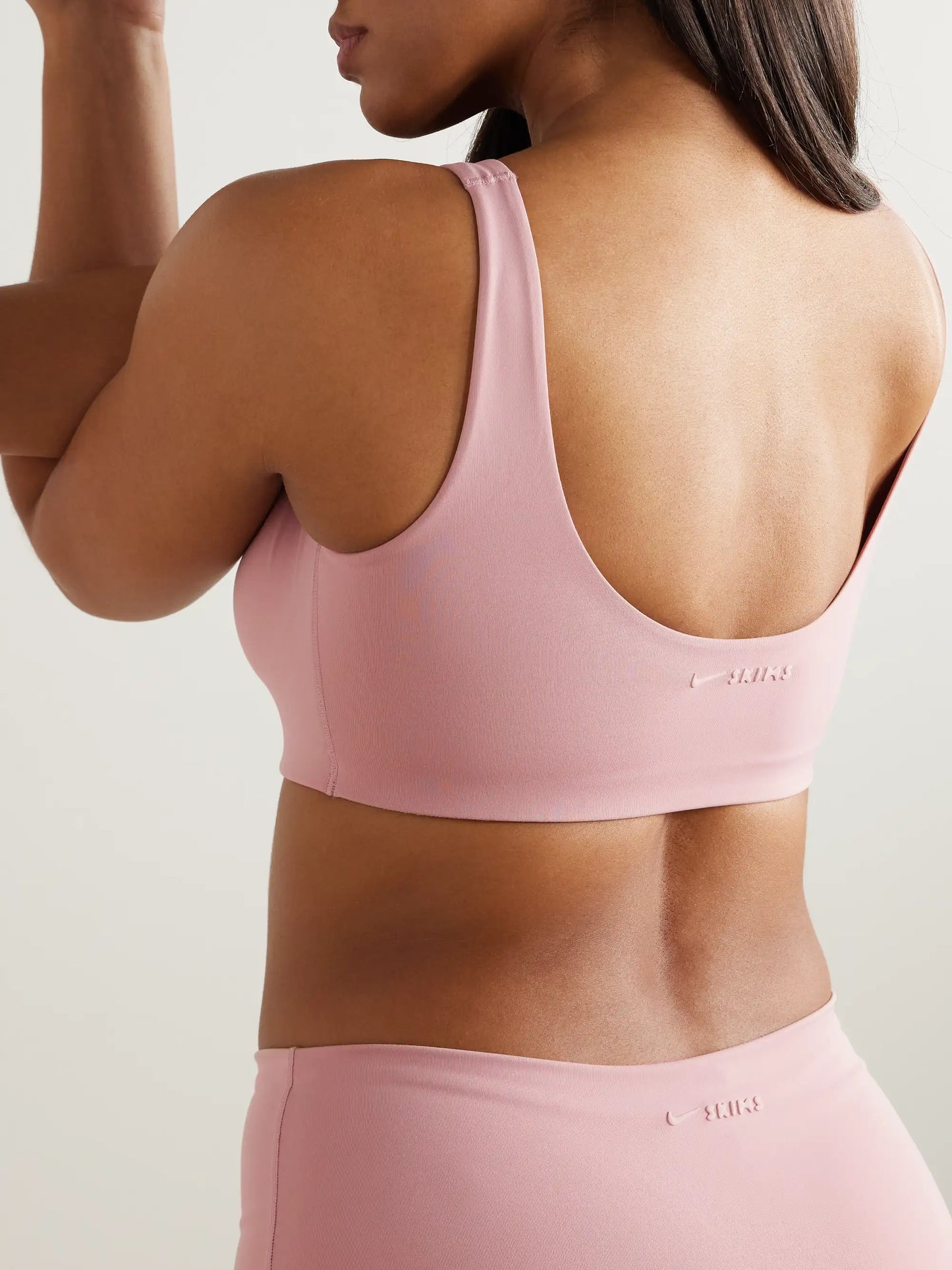 + Nike Scoop Neck Bra - Himalayan