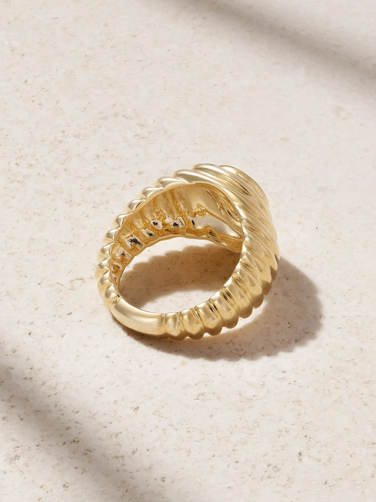 Mini 9-karat Gold Diamond Signet Ring