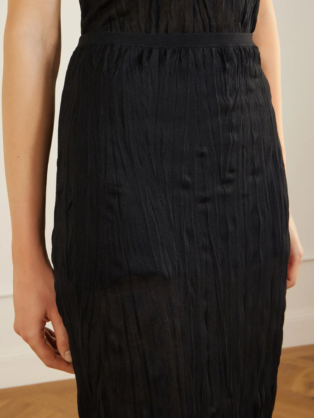 Crinkled Knit Viscose Midi Skirt