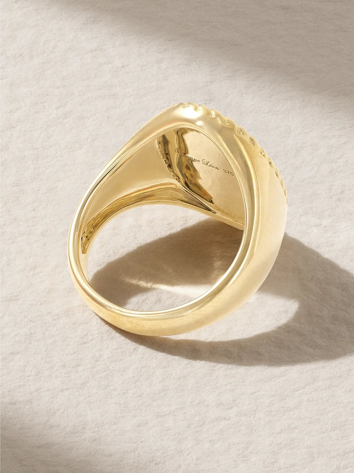 9-karat Gold, Onyx And Diamond Signet Ring