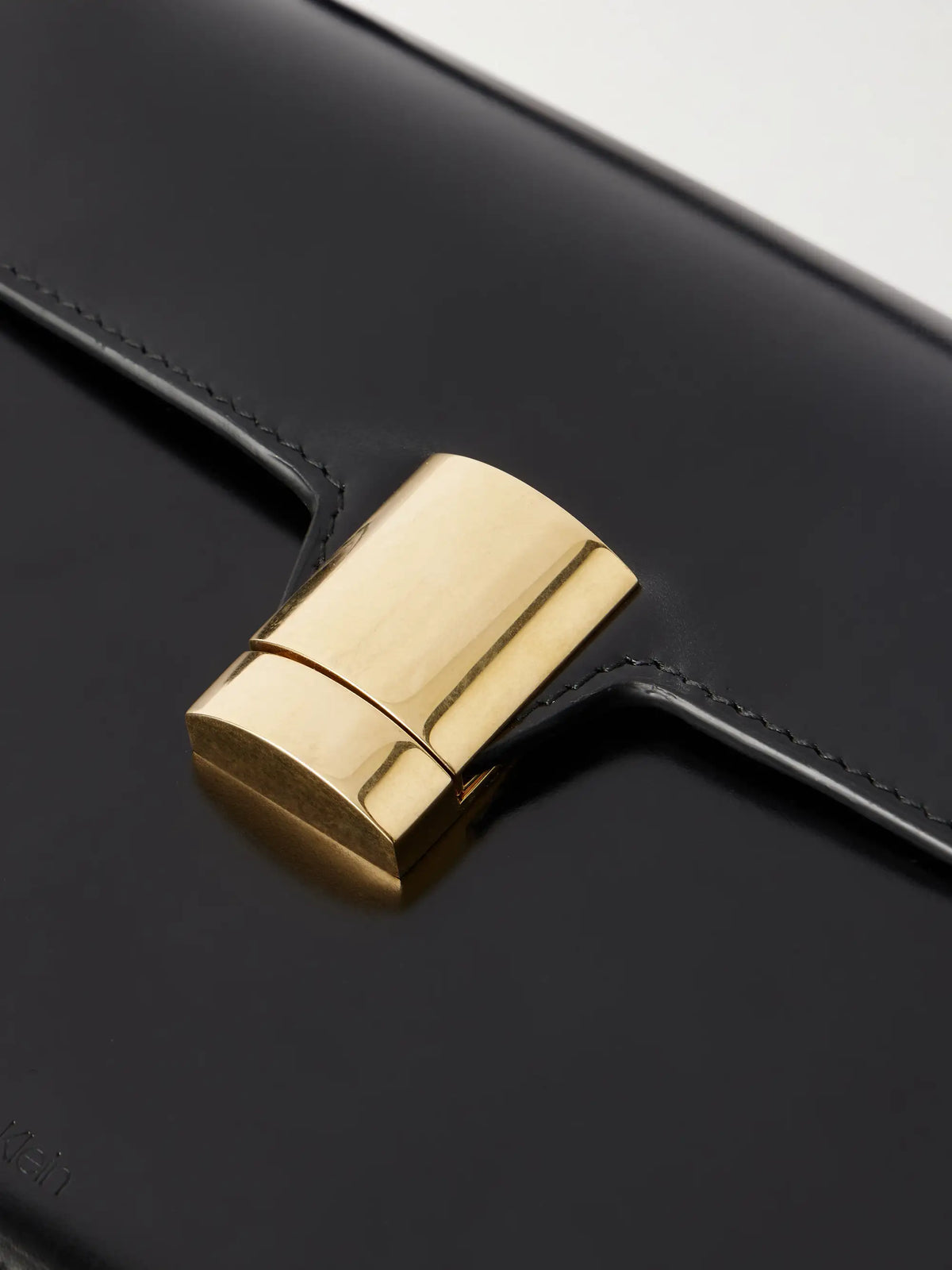 Tilla Small Leather Shoulder Bag