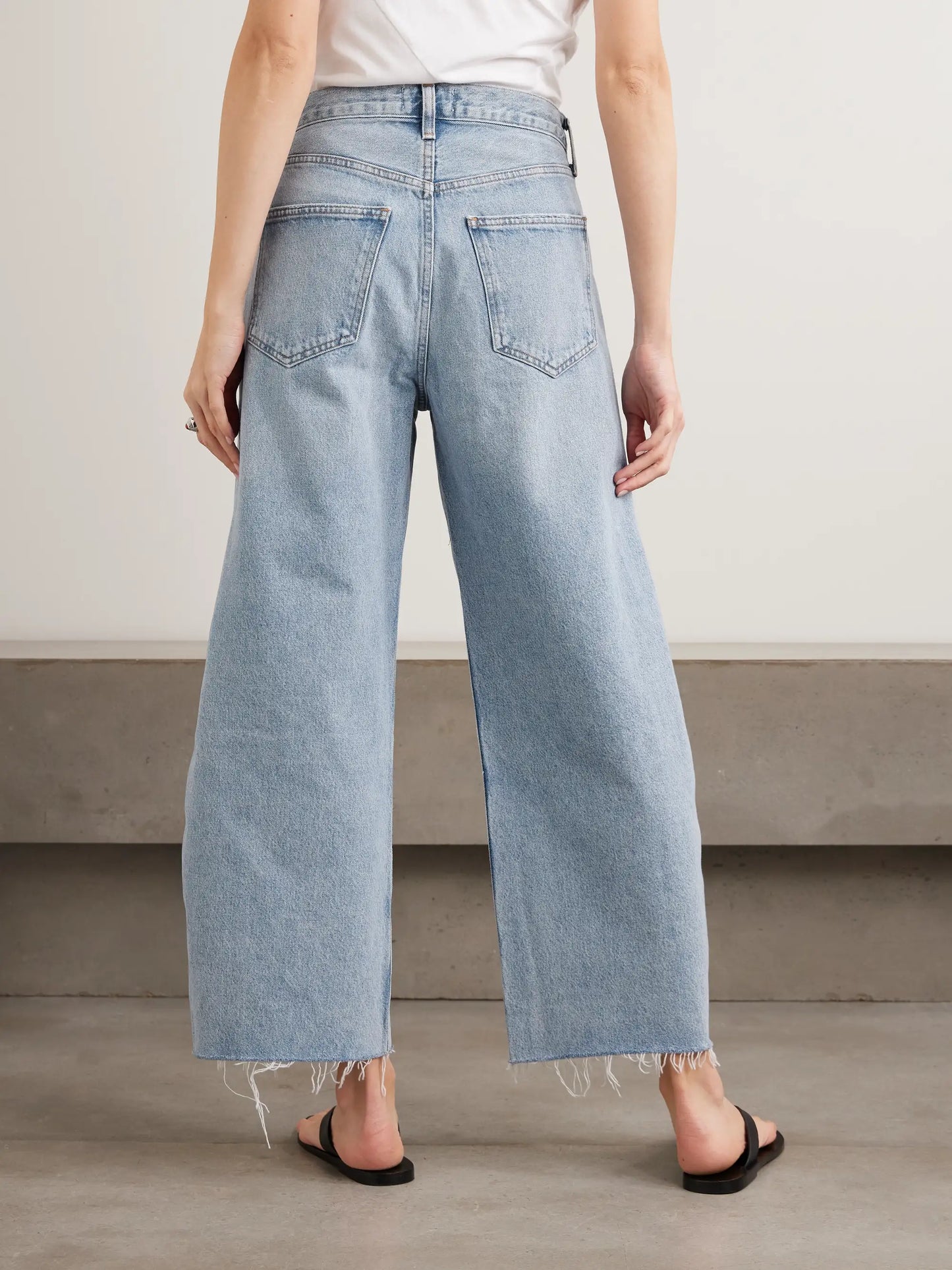 Low Curve Fray High-rise Wide-leg Jeans