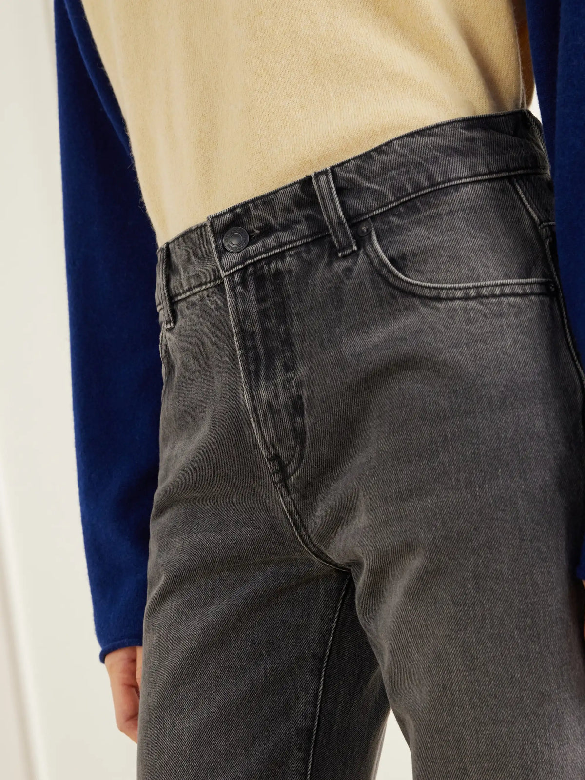 Guest In Residence Weekender Mid-rise Straight-leg Jeans