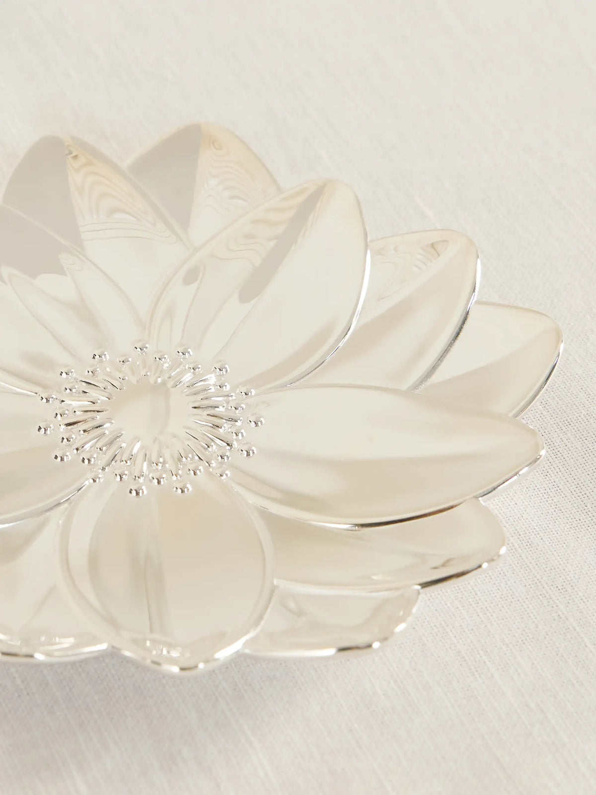 L'herbier Lotus Silver-plated Bowl