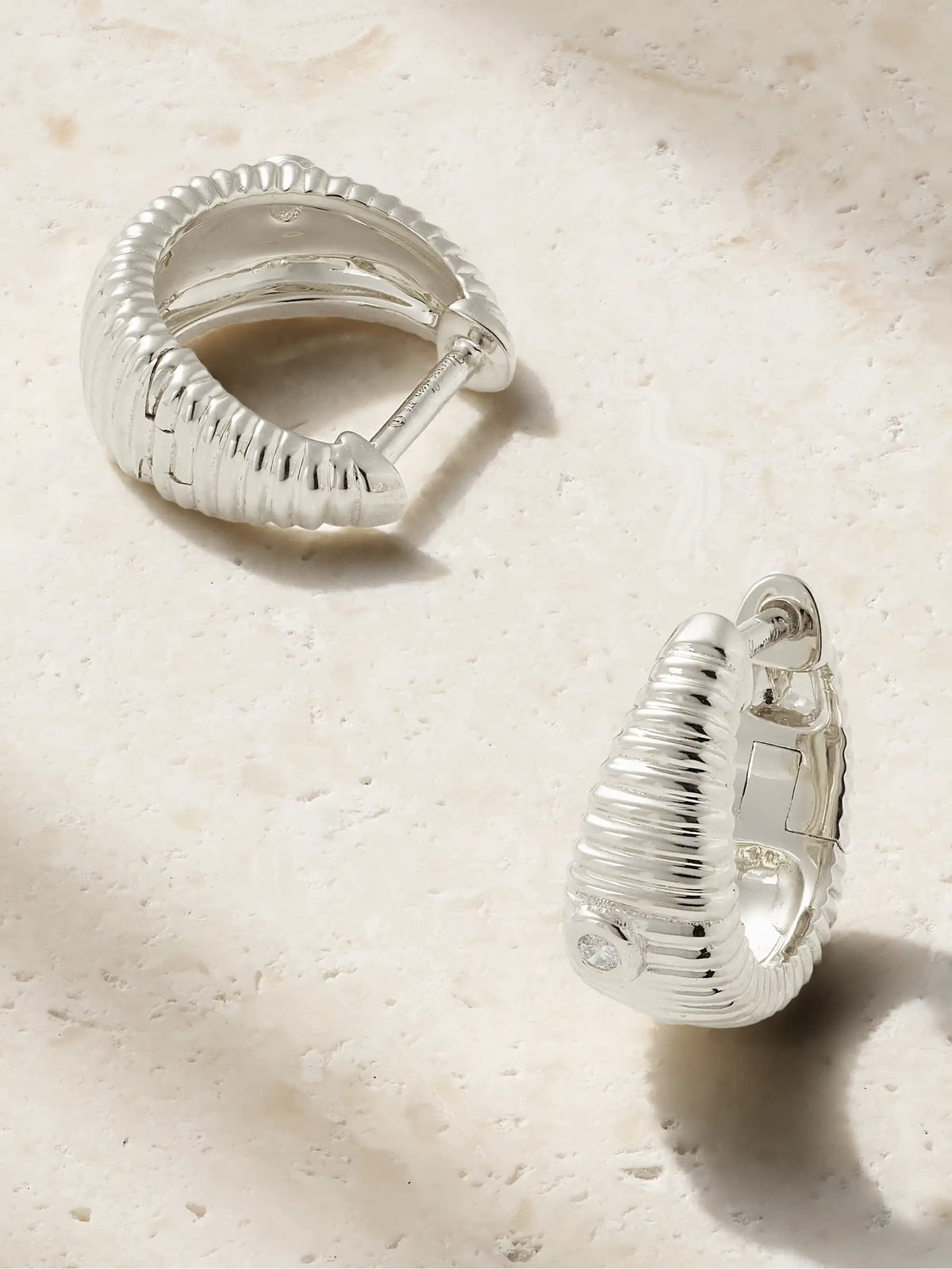9-karat White Gold Diamond Hoop Earrings