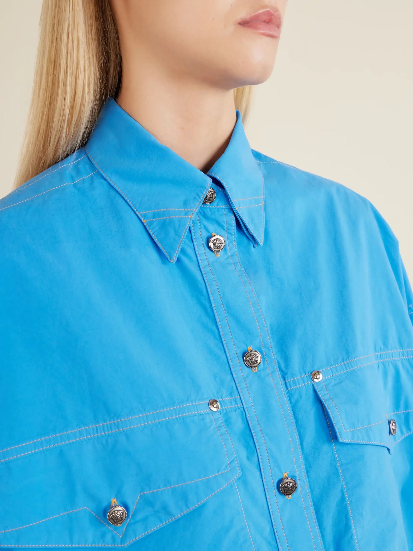 Medusa-embellished Cropped Cotton-poplin Shirt