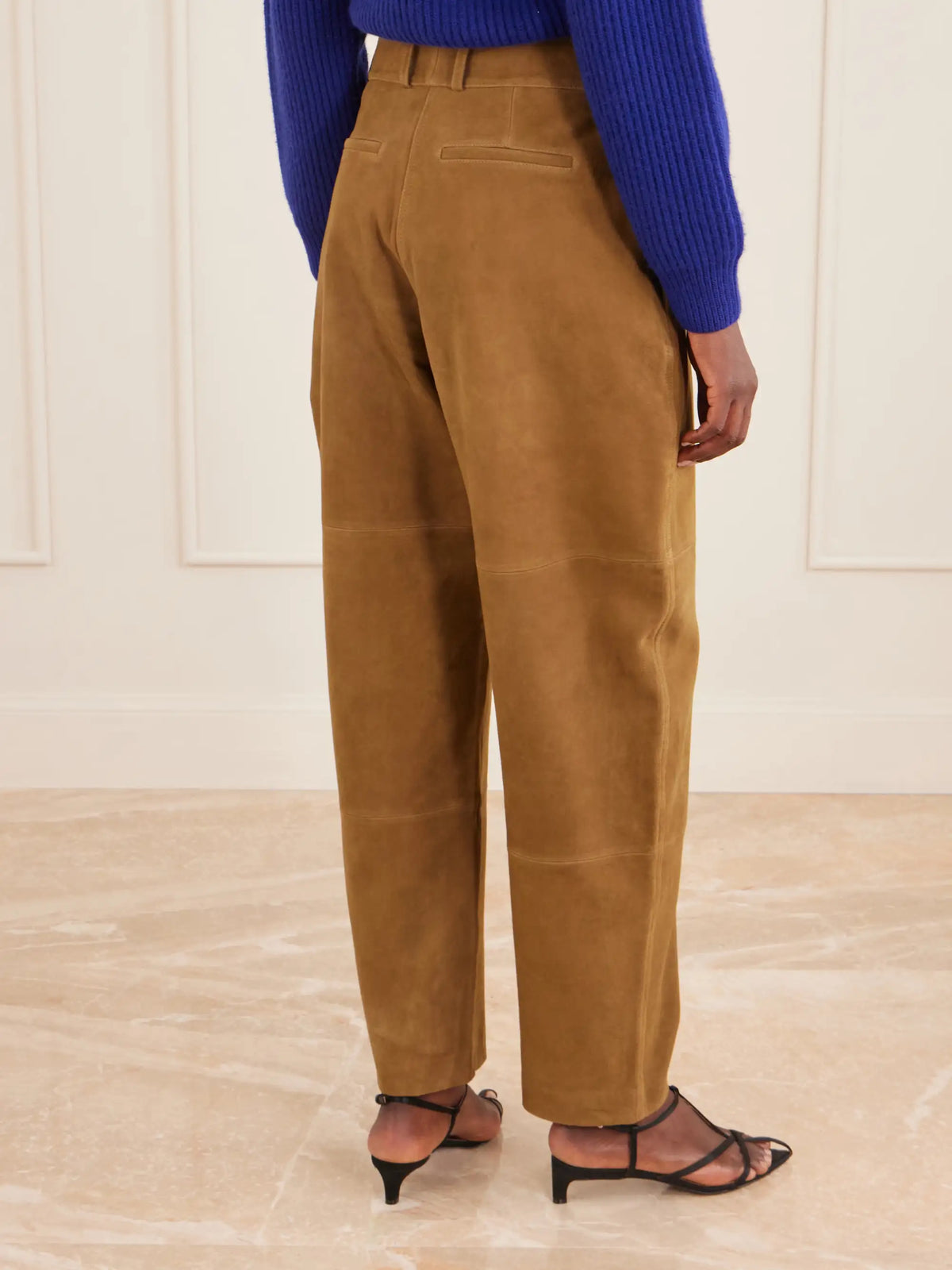 RÓHE Sculptural Paneled Suede Barrel-leg Pants