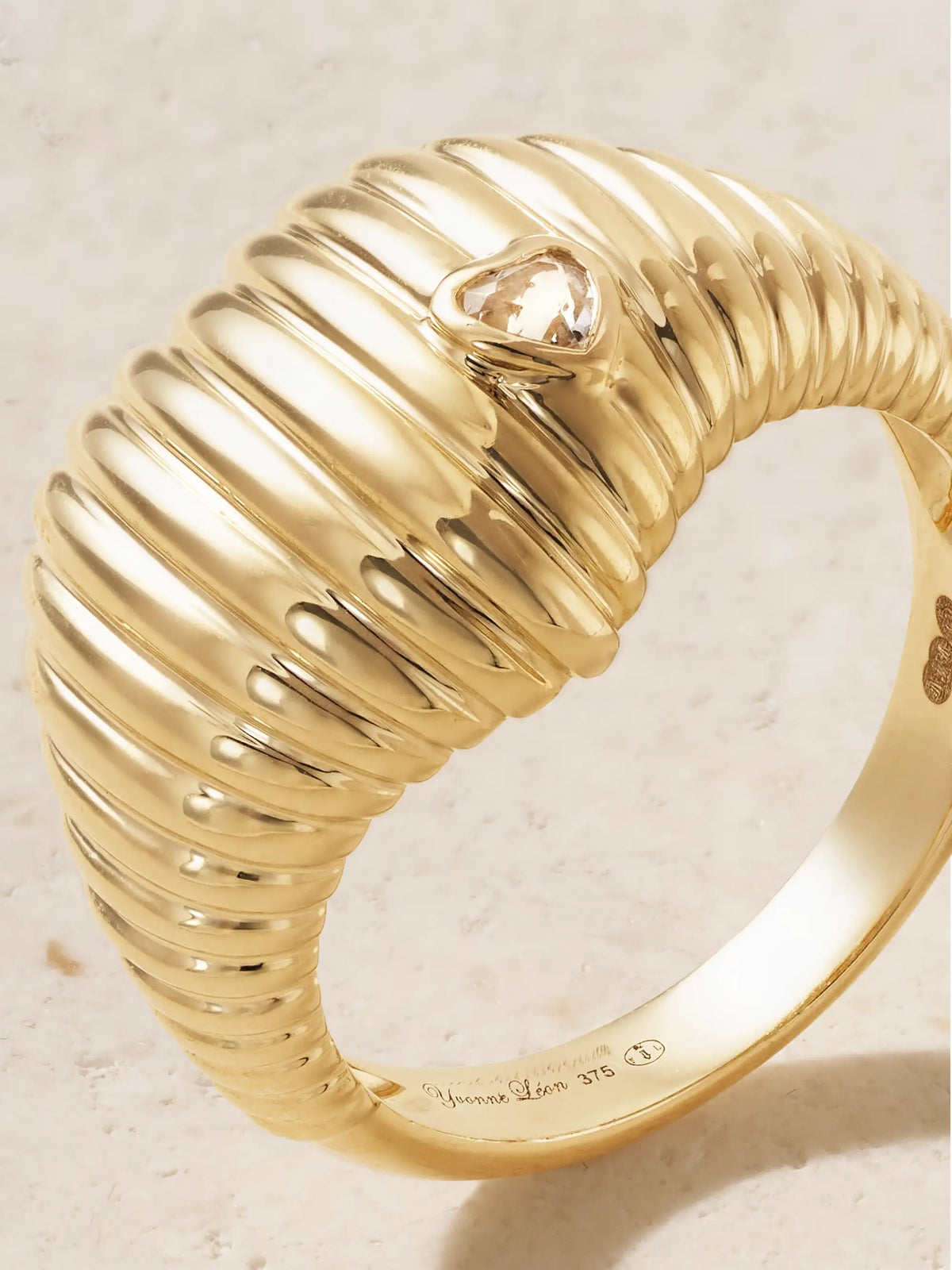 Chevaliere Berlingot 9-karat Gold Topaz Signet Ring