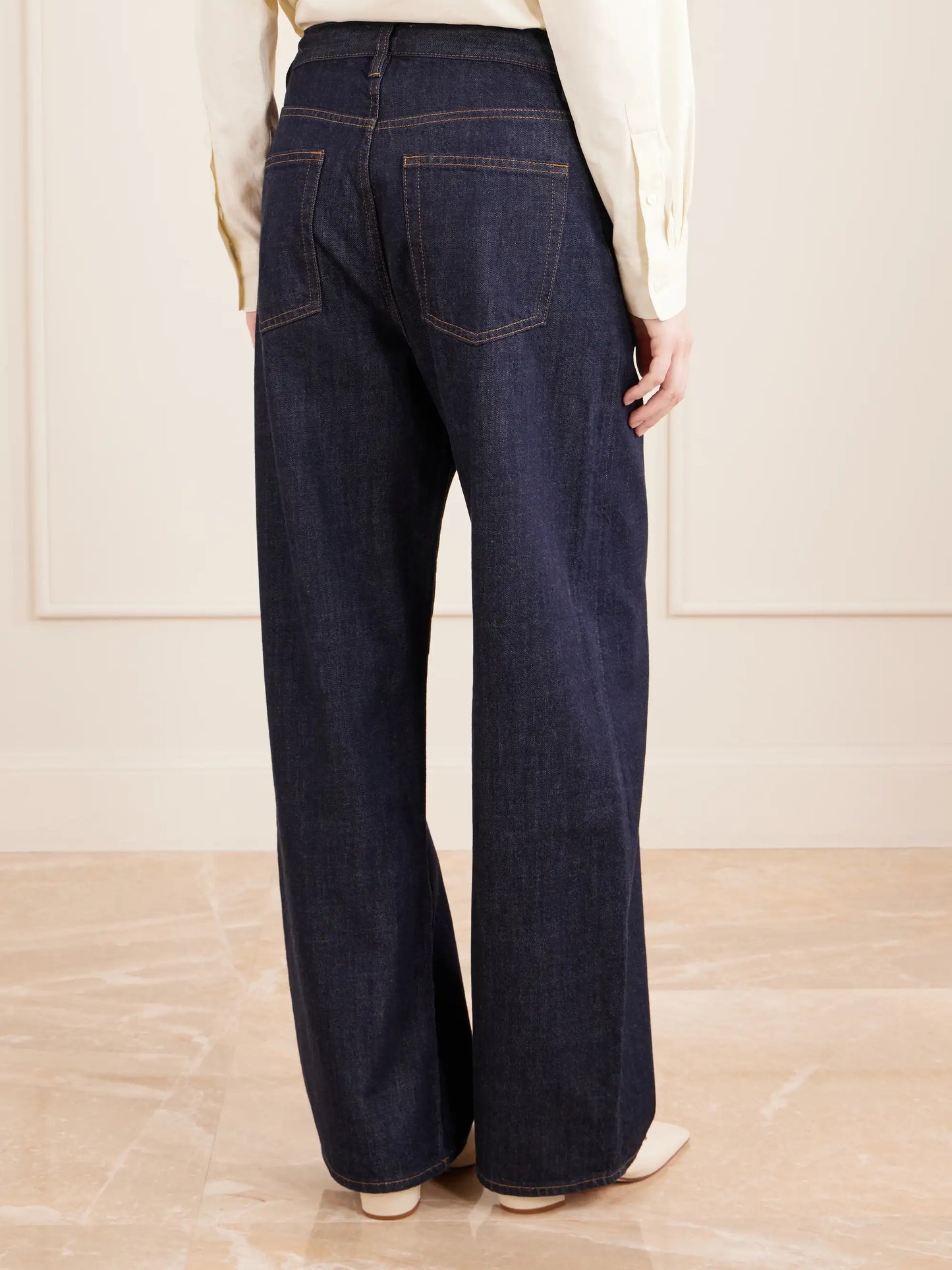 High Rise Curve High-rise Barrel-leg Jeans