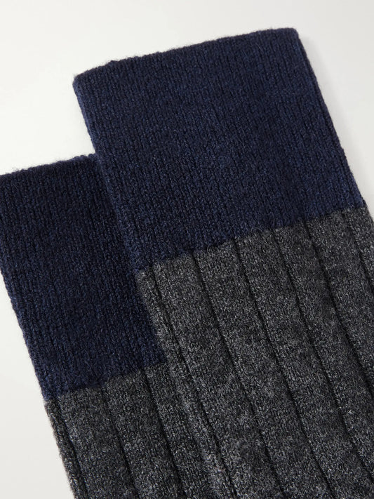 Johnstons of Elgin Ainsley Two-tone Cashmere-blend Socks
