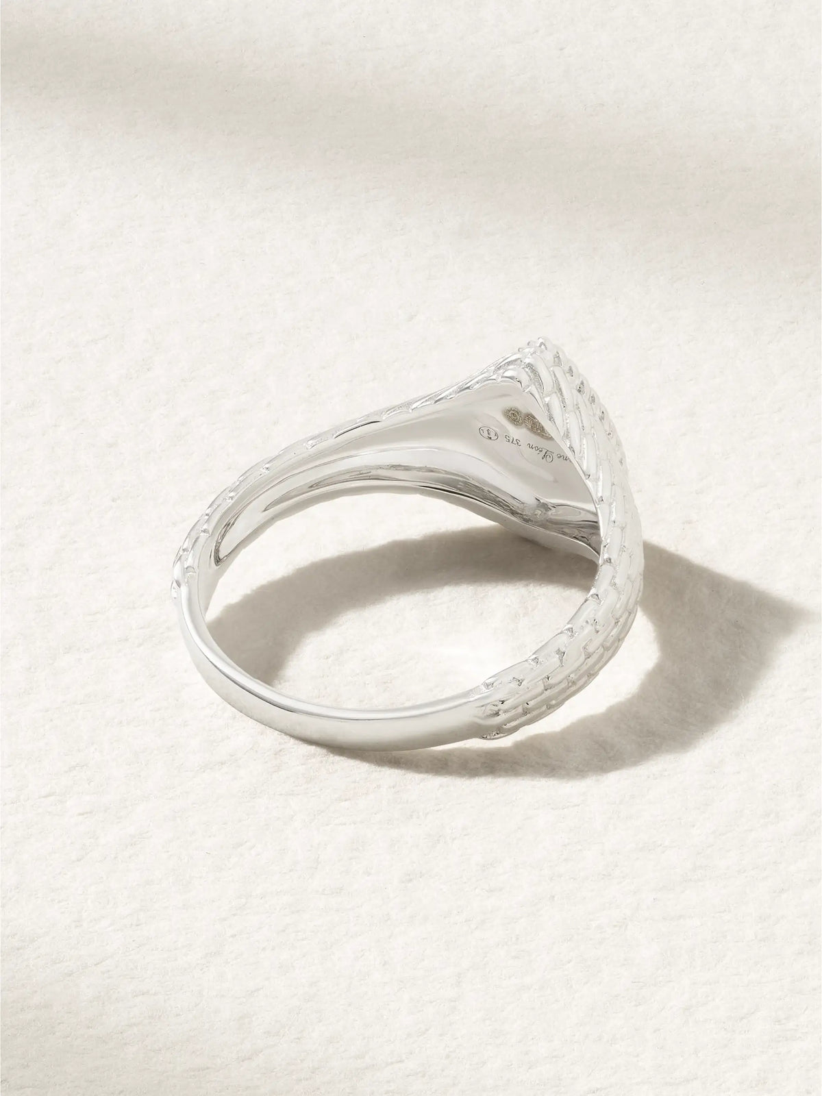 Baby Chevaliere 9-karat White Gold Diamond Signet Ring