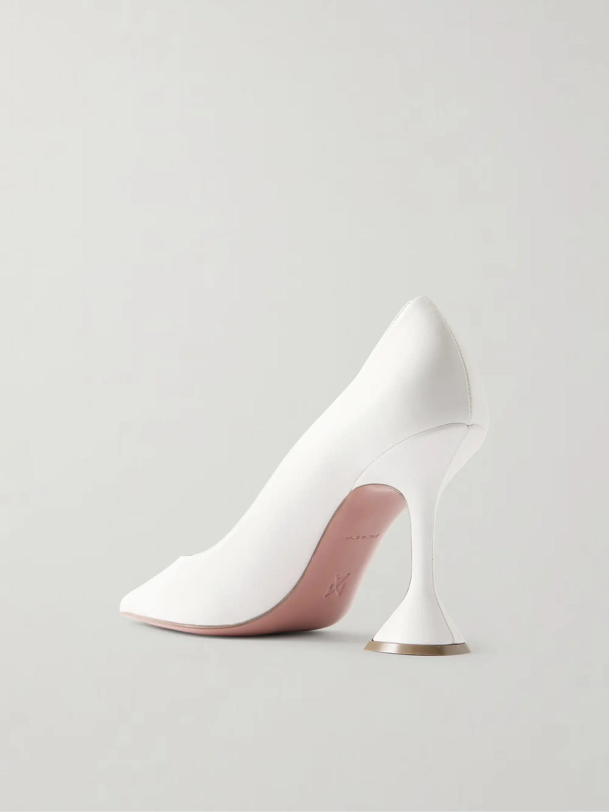 Ami Leather Pumps
