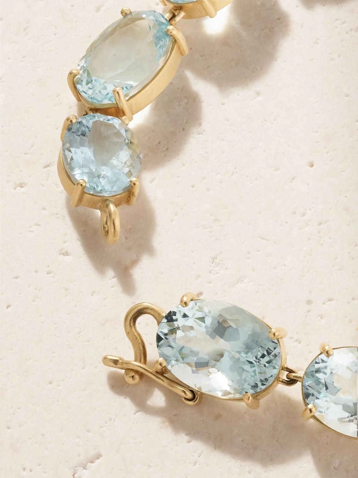 Gemmy Gem 18-karat Gold Aquamarine Bracelet
