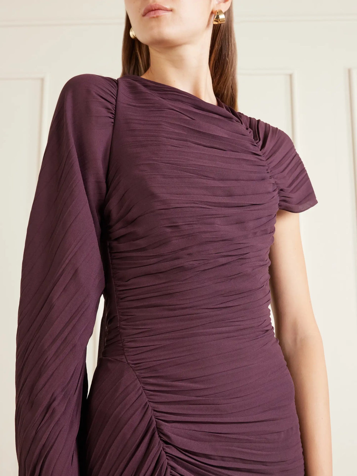 Off-the-shoulder Plissé Midi Dress