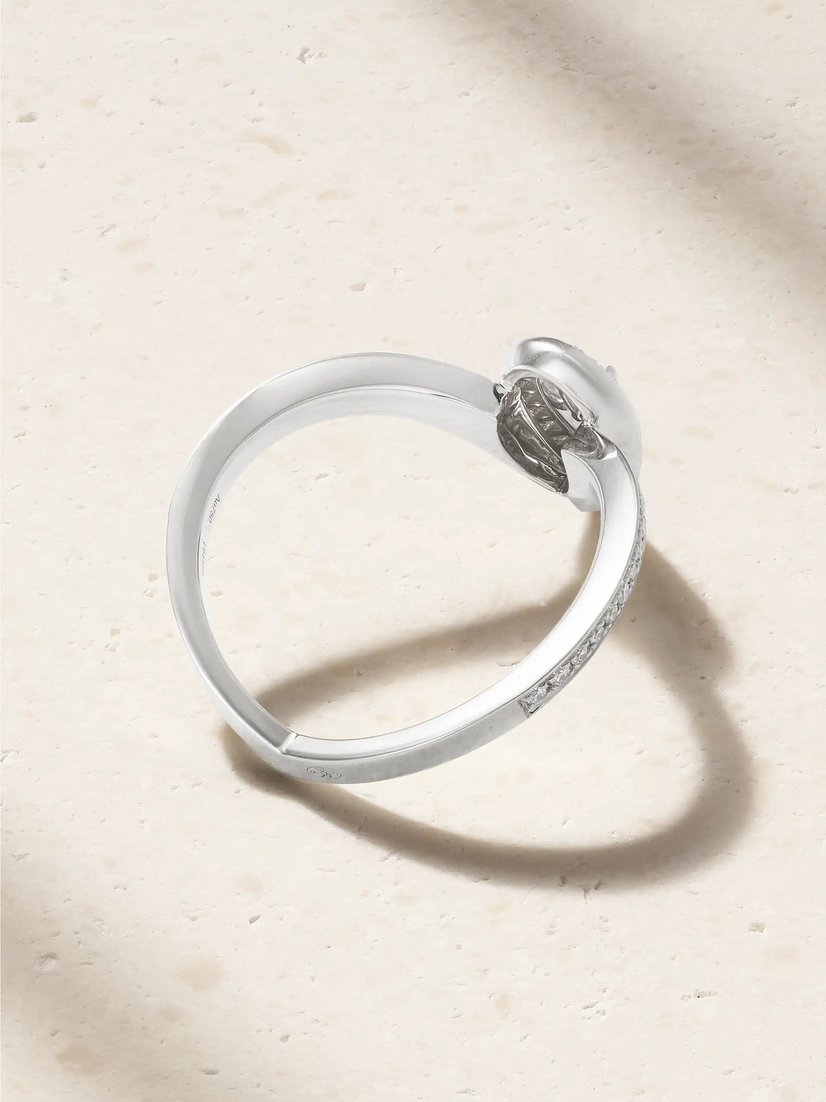 Fiery 18-karat White Gold Diamond Ring