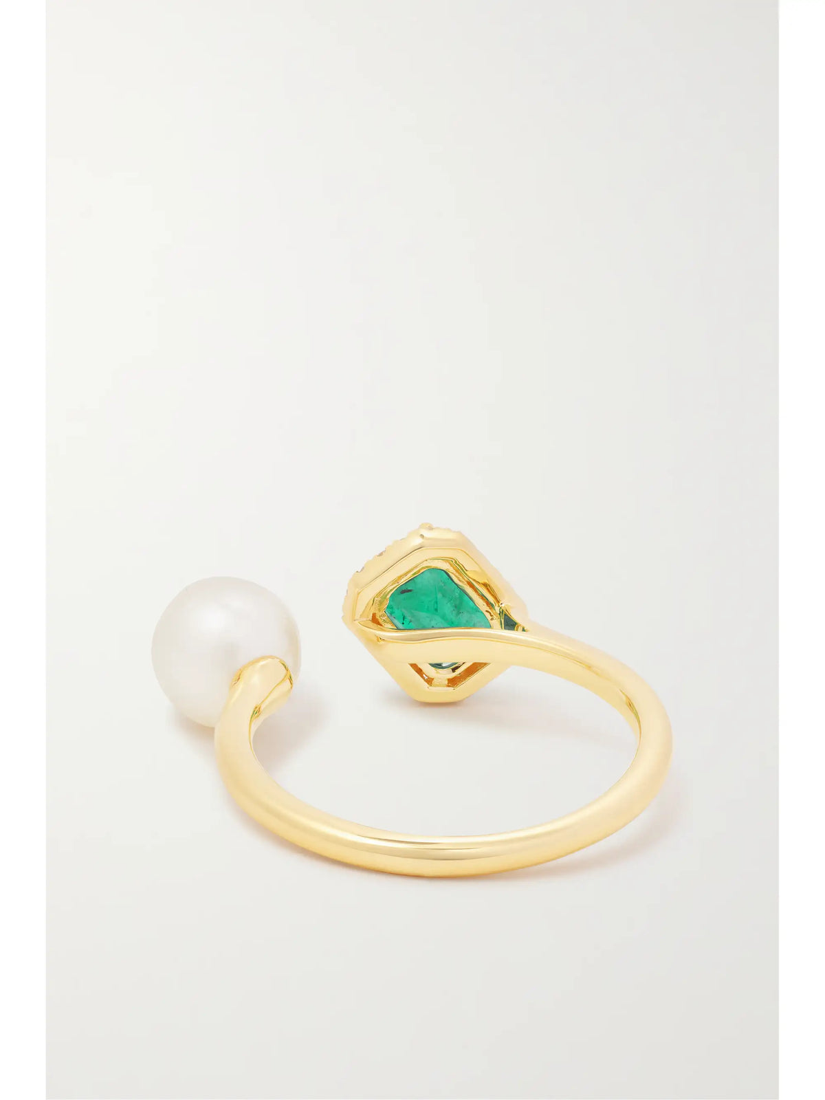 18-karat Gold, Diamond, Emerald And Pearl Ring