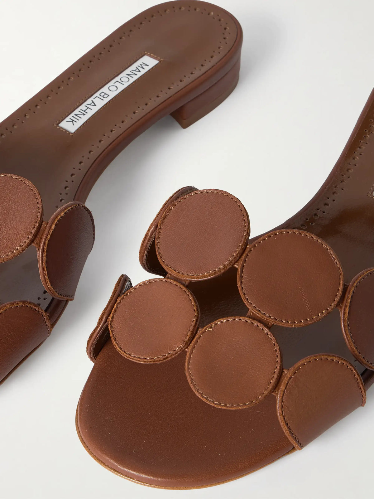 Haribalmu 10 Cutout Leather Slides