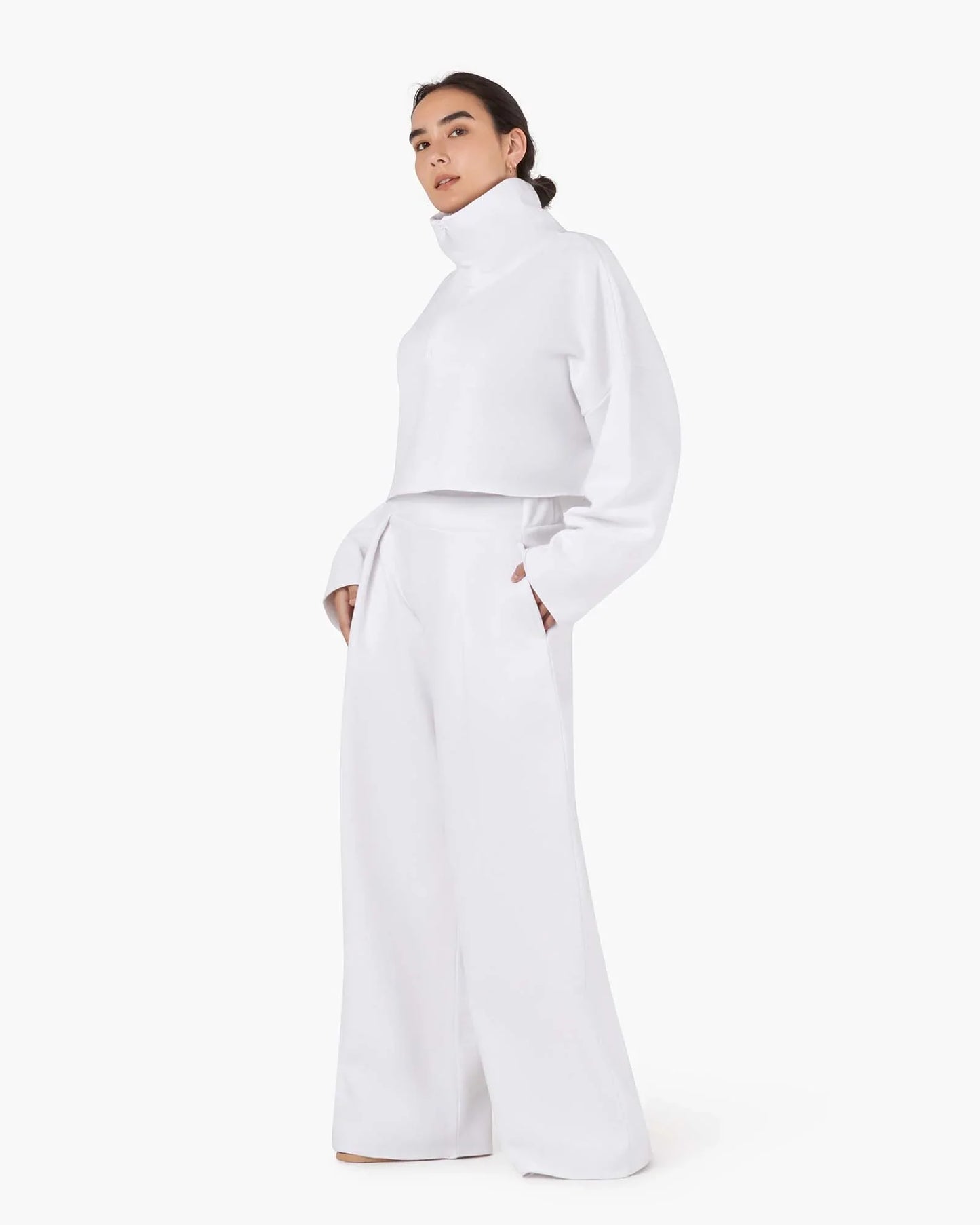 Core Fleece Cropped Half Zip (White)