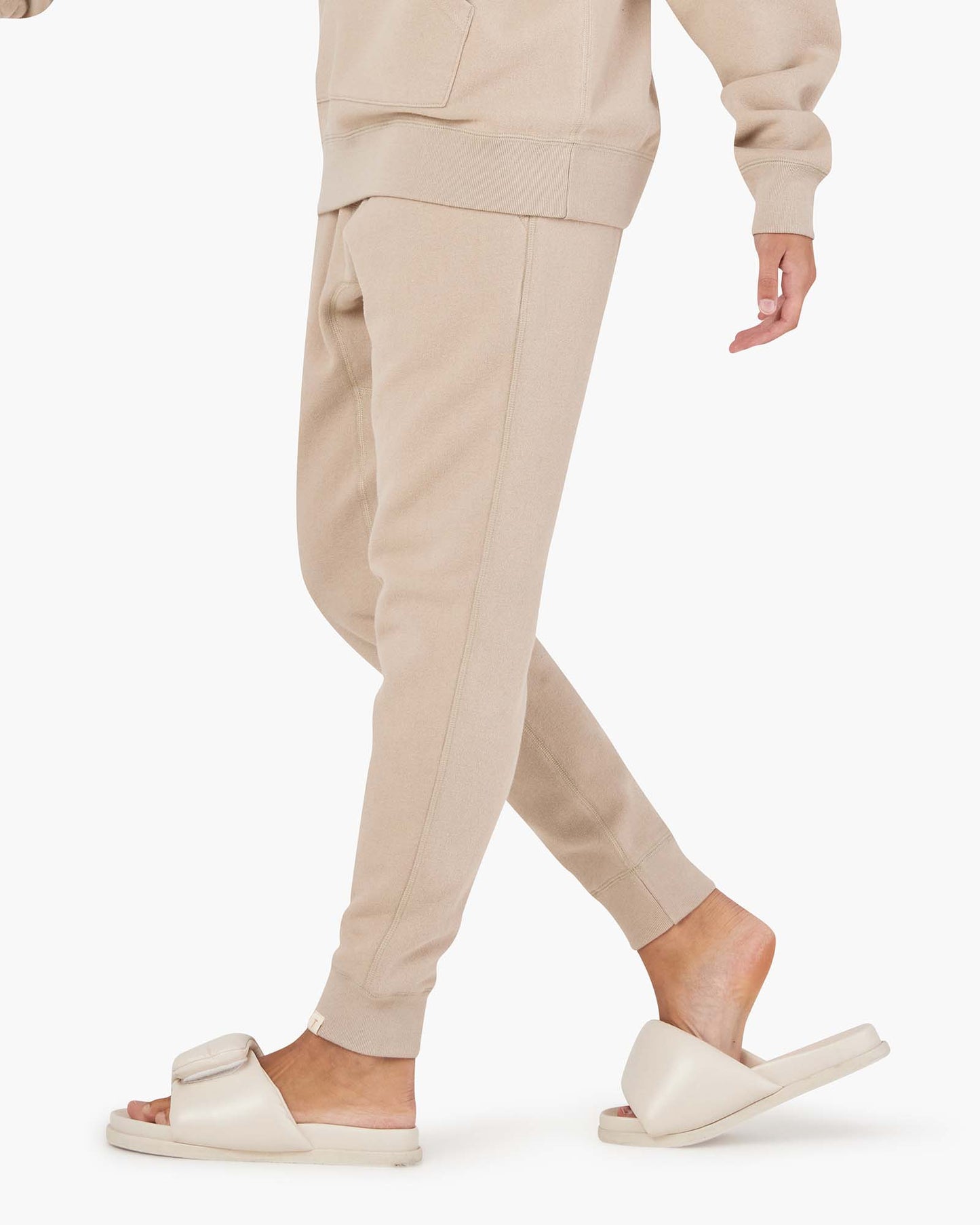 Core Fleece Sport Jogger (Sand)