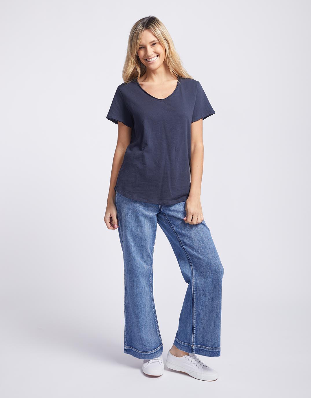 White & Co. Original V Neck T-Shirt (Navy)