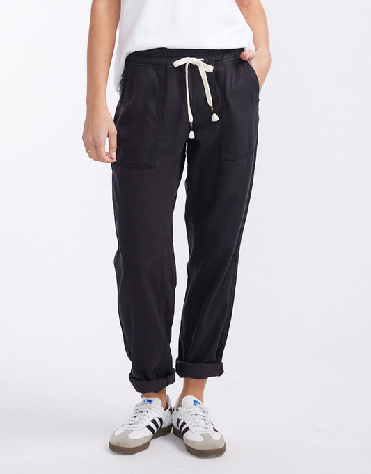 Image of a model wearing Pants. Productname: Beach Comber Pant - in Black colour by brand - White & Co.