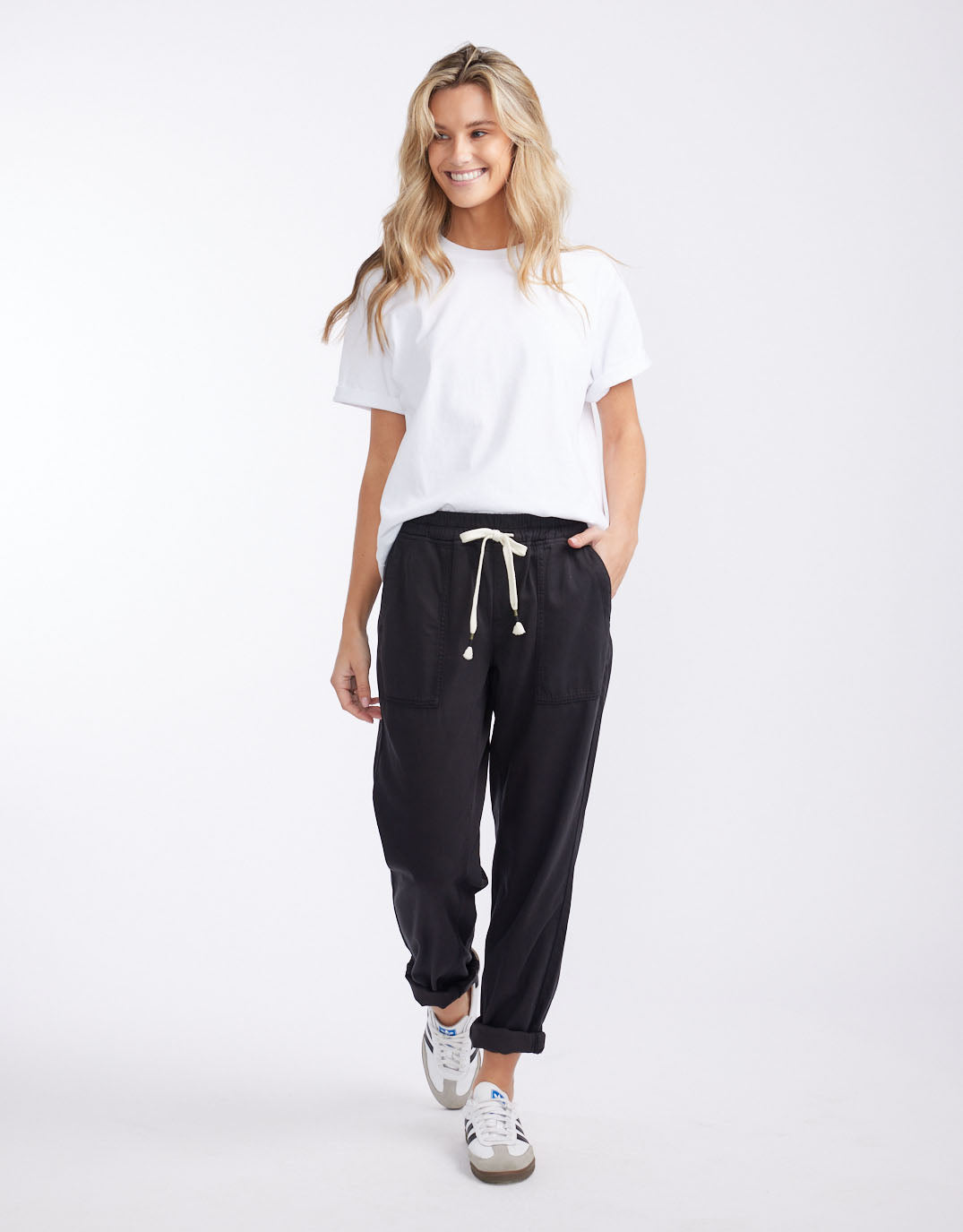 White & Co. Beach Comber Pant (Black)
