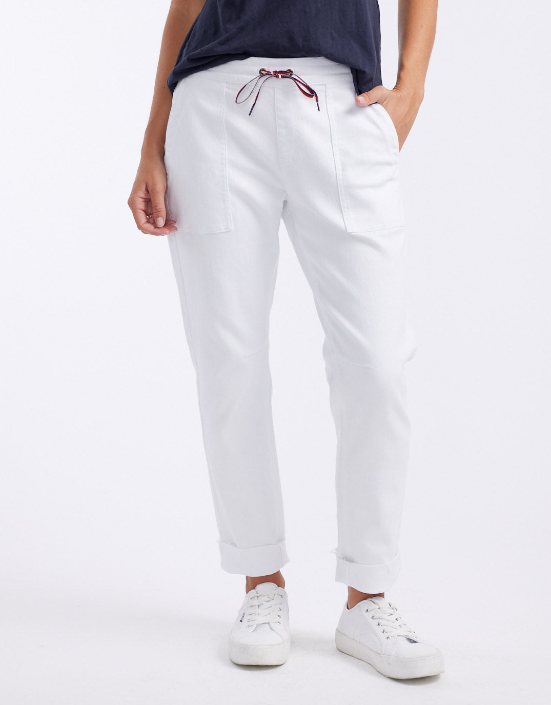 Cara Raw Hem Denim Jogger - (White)