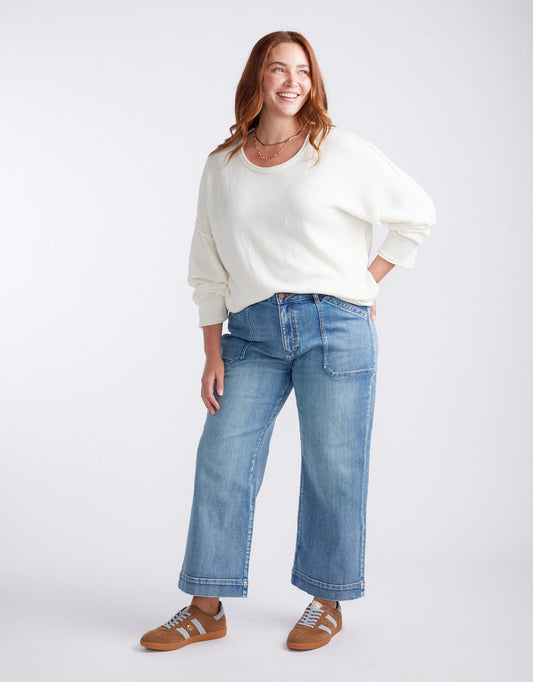 White & Co. Catalina Cropped Wide Leg Jeans (Mid Wash)