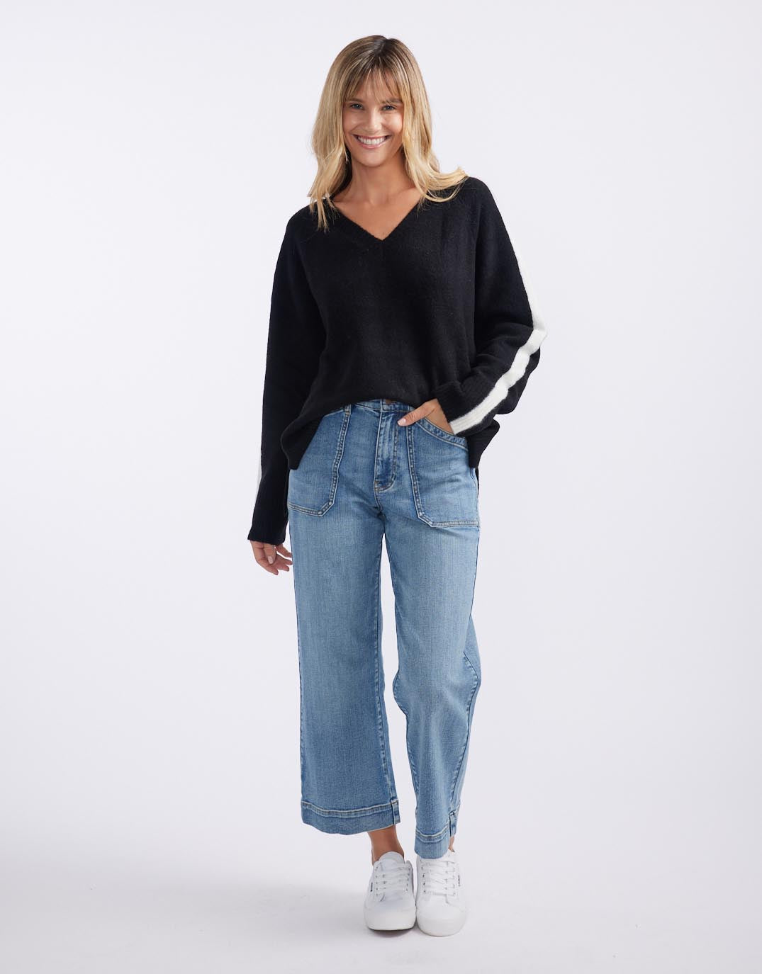 Chalet V Neck Knit Jumper - (Black/White)