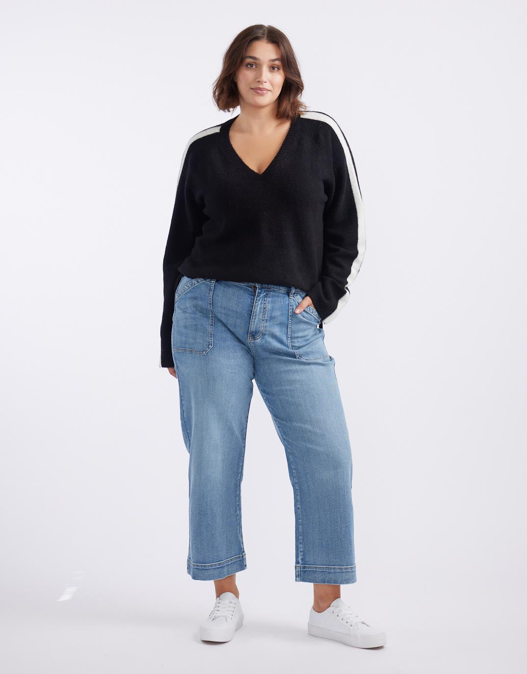 Chalet V Neck Knit Jumper - (Black/White)