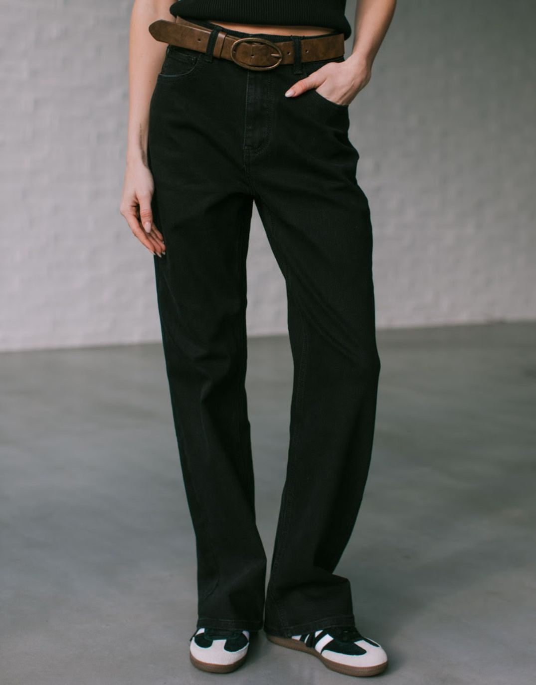 Image of Jeans. Productname: Dara Straight Jean - in Black colour by brand - 132 Fashion