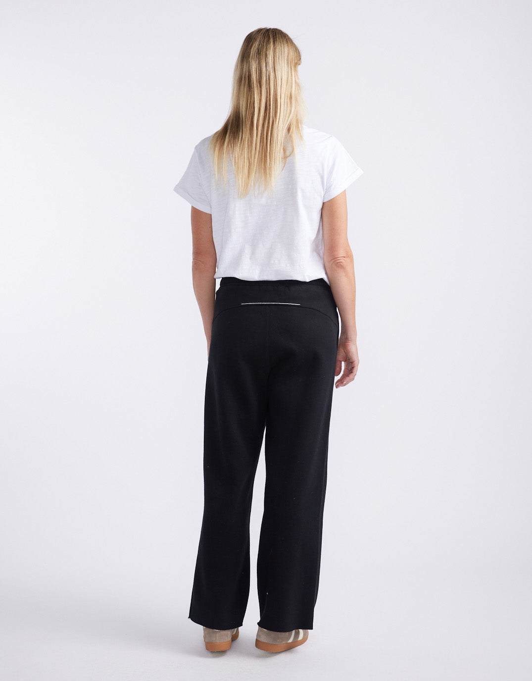 White & Co. Fleece Lounger Pant (Black)
