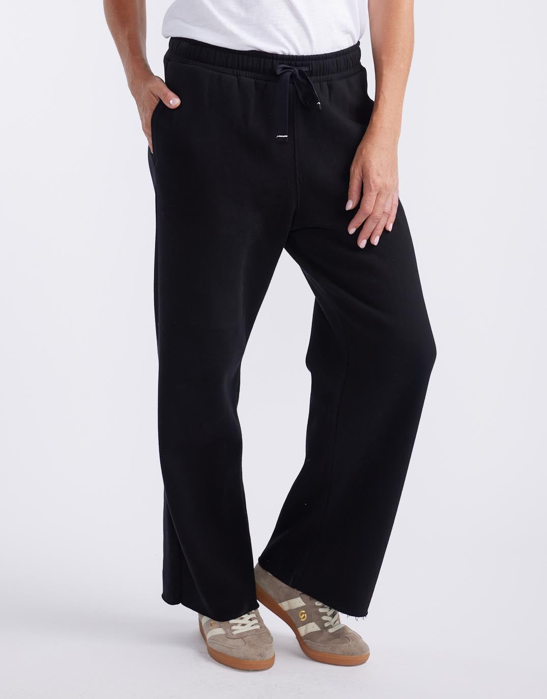 White & Co. Fleece Lounger Pant (Black)