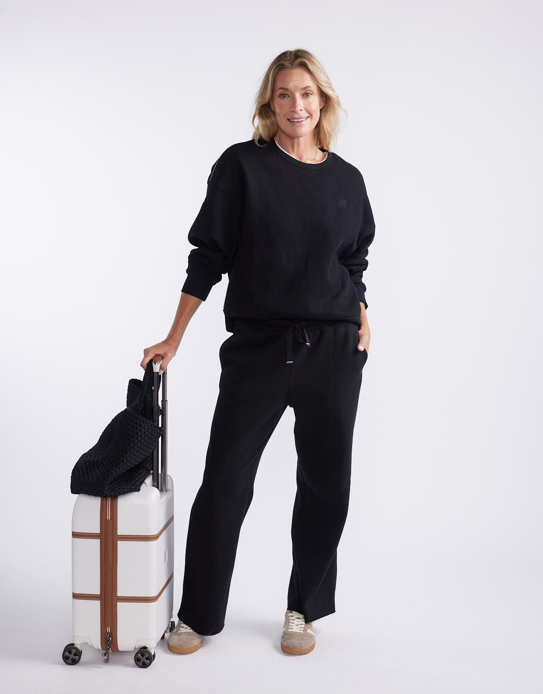 White & Co. Fleece Lounger Pant (Black)