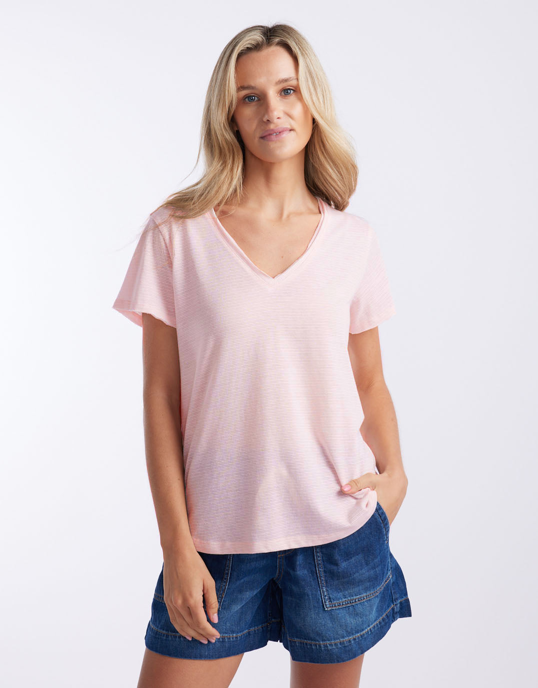 White & Co. Gelati Stripe Vee Neck Tee (Ice Pink Stripe)