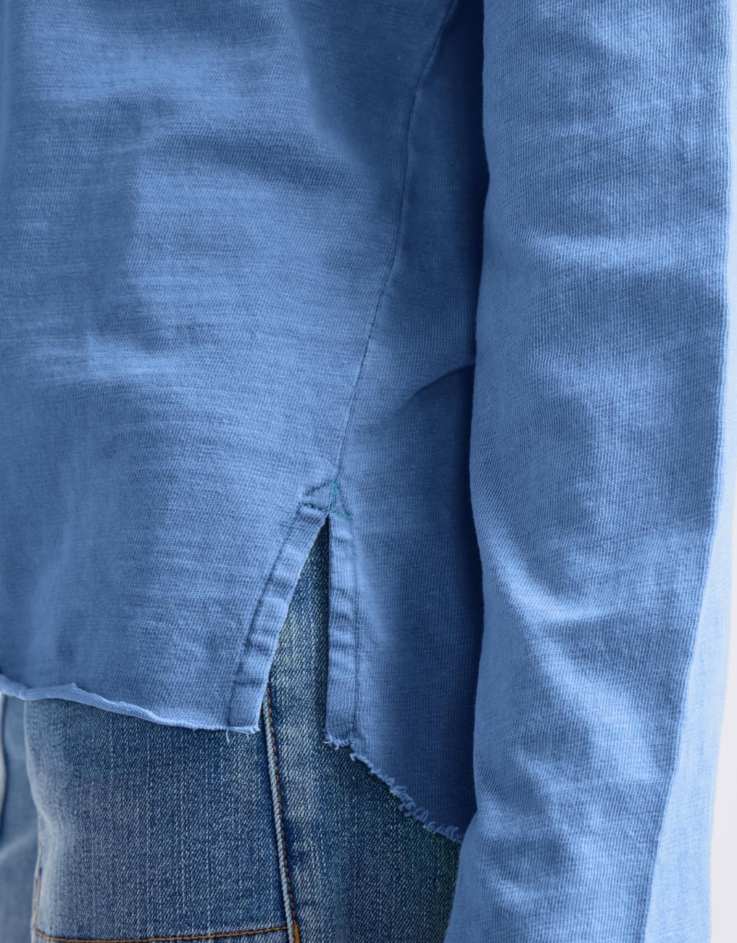 White & Co. Henley Sunset Top (Danish Blue)